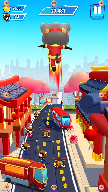 Talking Tom Hero Dash screenshot 3